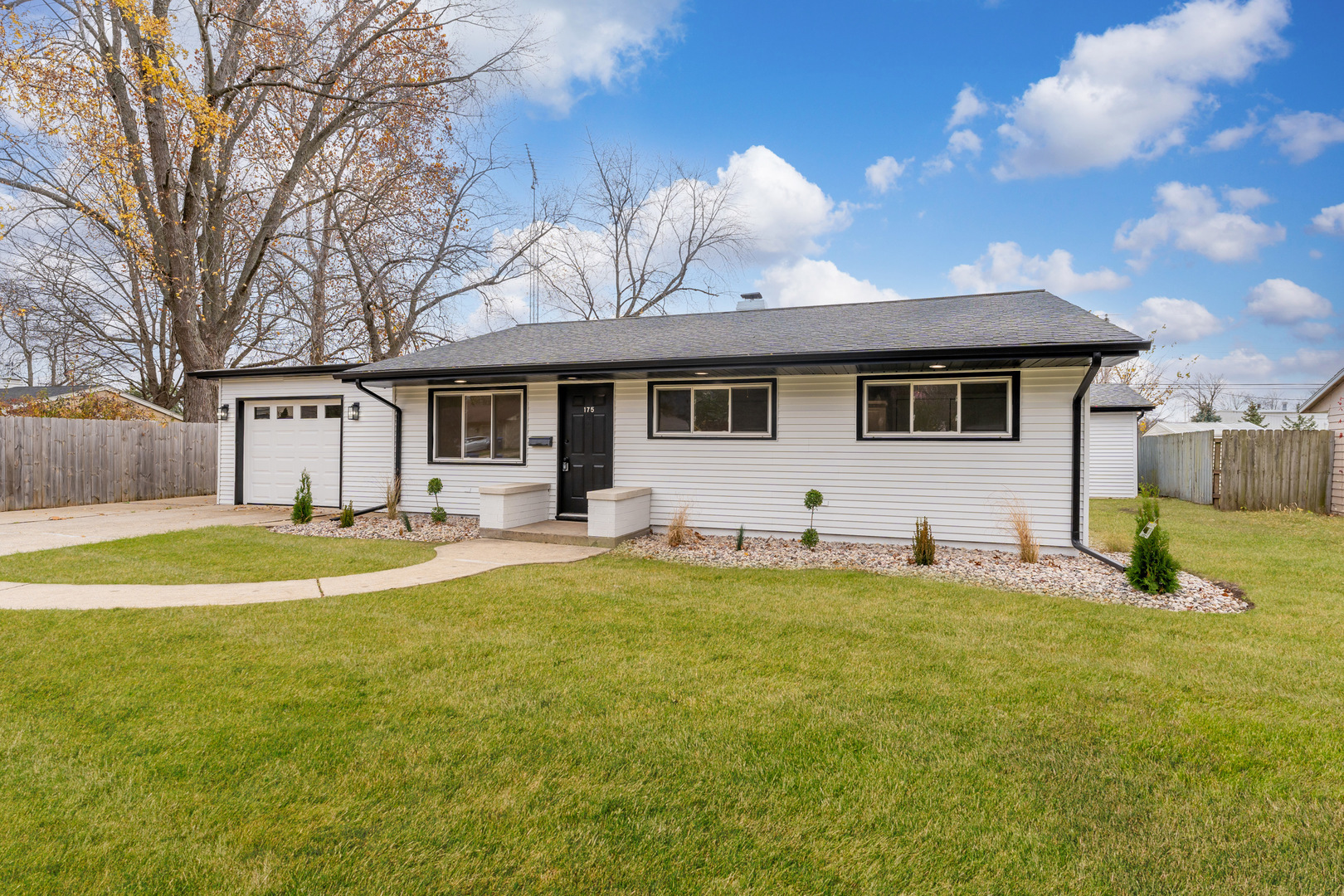 Property Photo:  175 Tilton Park Drive  IL 60115 