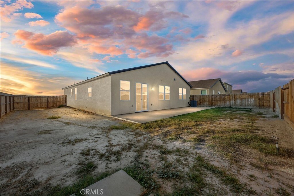 Property Photo:  7824 Rio Verde Drive  CA 93311 