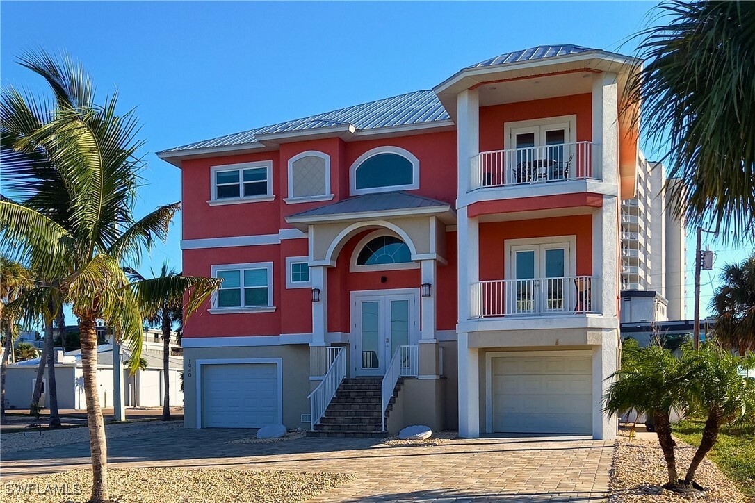 Property Photo: 1940 Bayview Drive FL 33931
