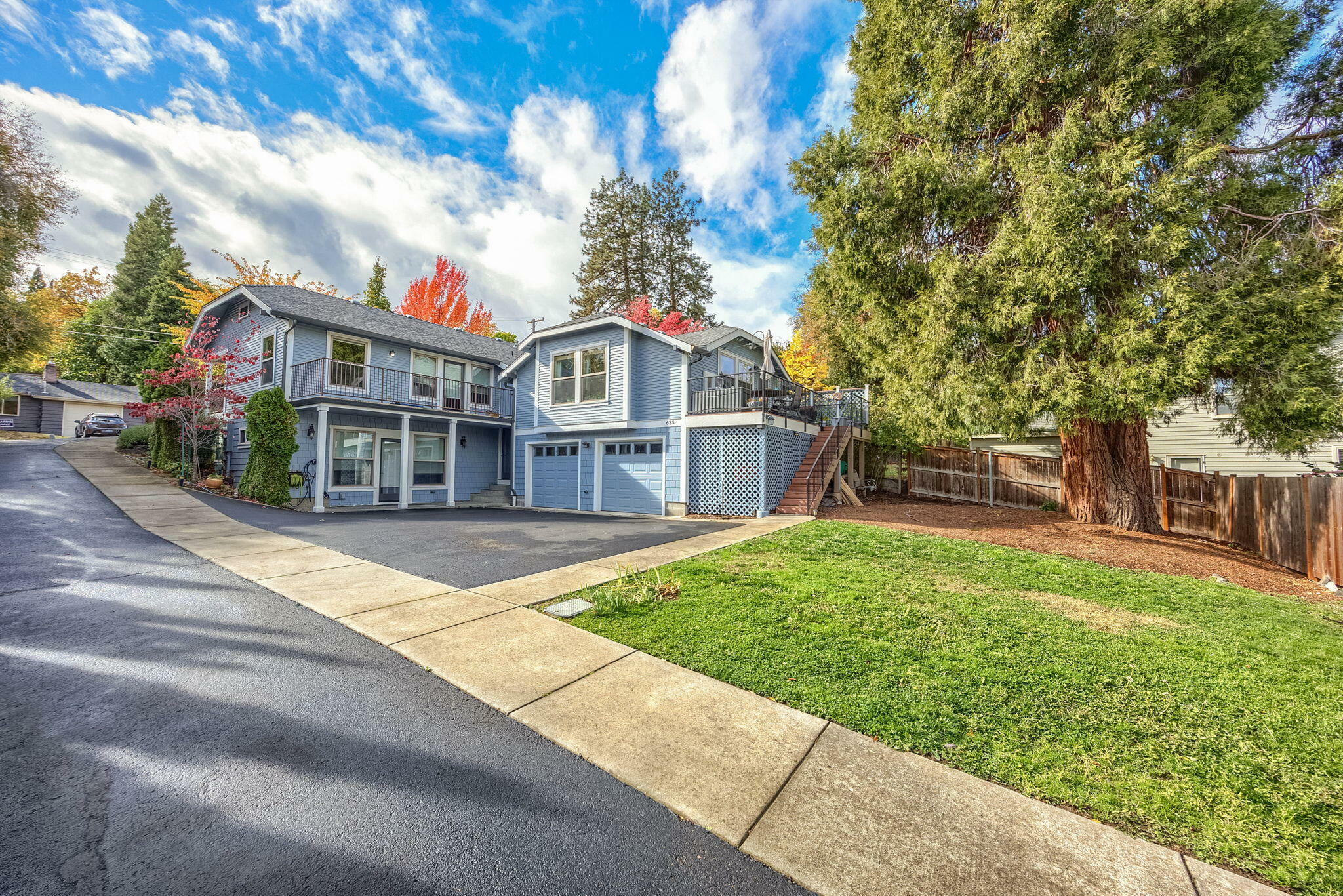 625 Holly Street  Ashland OR 97520 photo