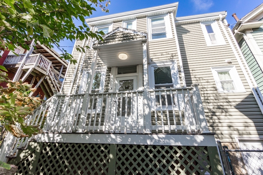 Property Photo:  3 Sheridan Pl  MA 02130 