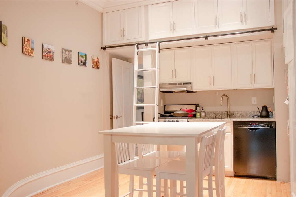 Property Photo:  31 Massachusetts Ave 1-1  MA 02115 