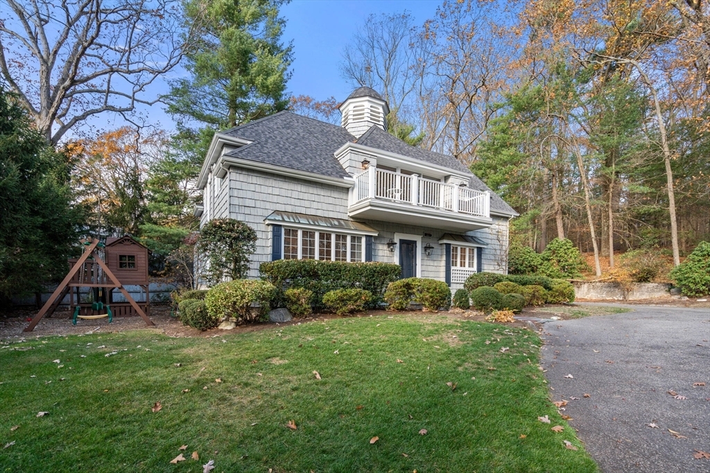 Property Photo:  86 Abbott Rd  MA 02481 