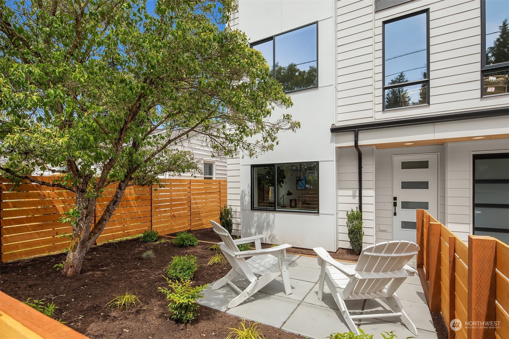 Property Photo:  3820 NE 89th Street  WA 98115 