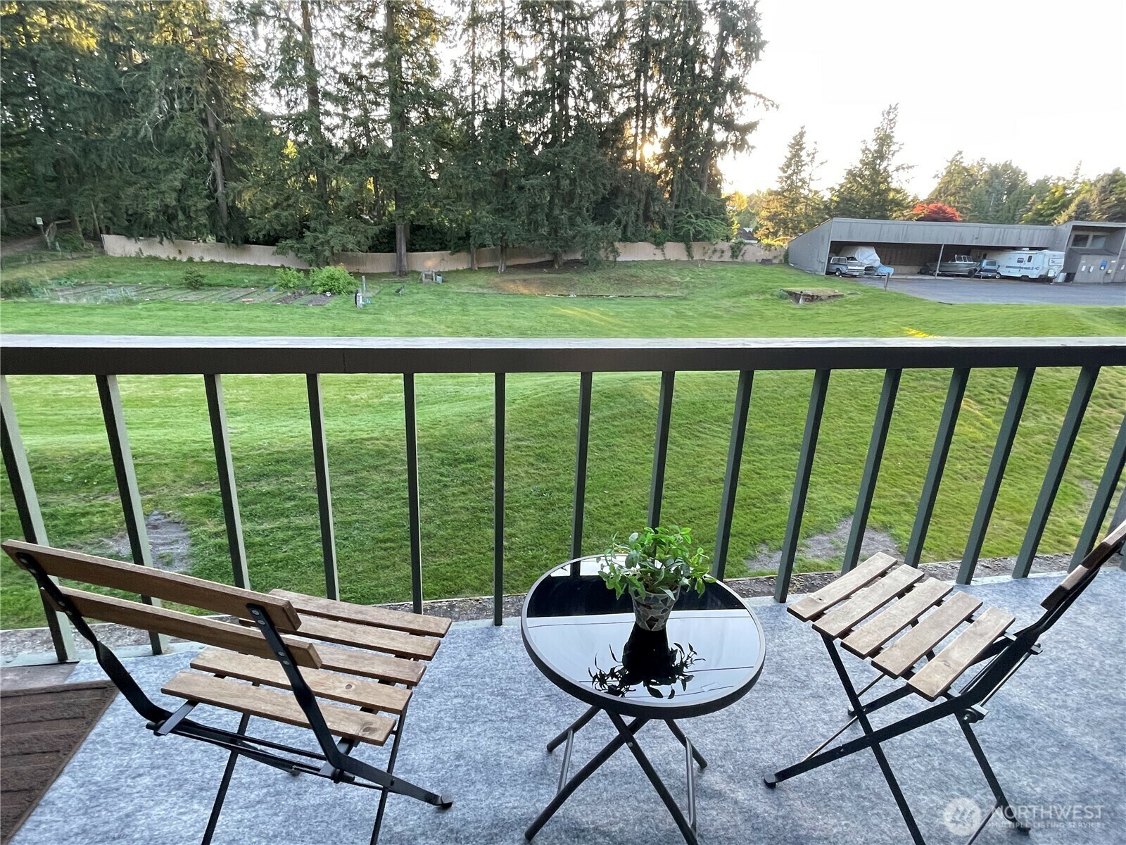 Property Photo: 6051 137th Avenue NE 336 WA 98052