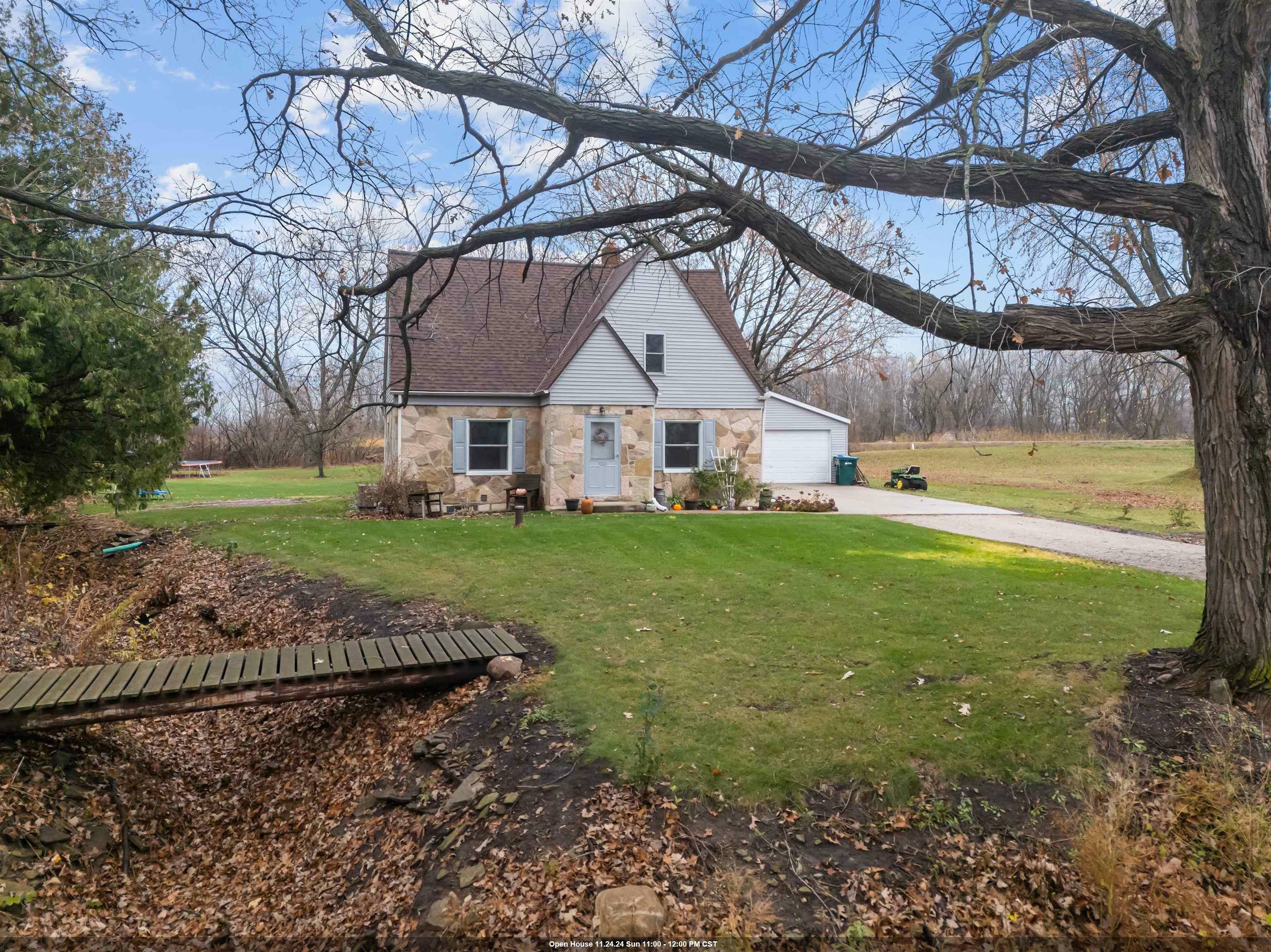 Property Photo:  3820 Wequiock Road  WI 54311 