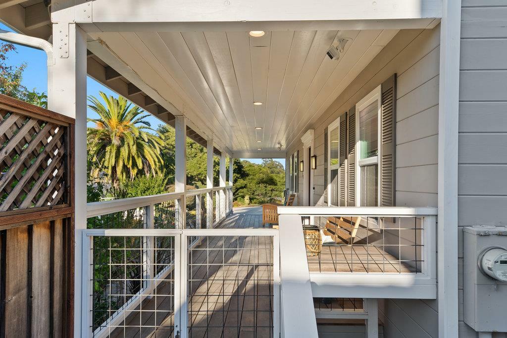 Property Photo:  207 Harbor Drive  CA 95062 