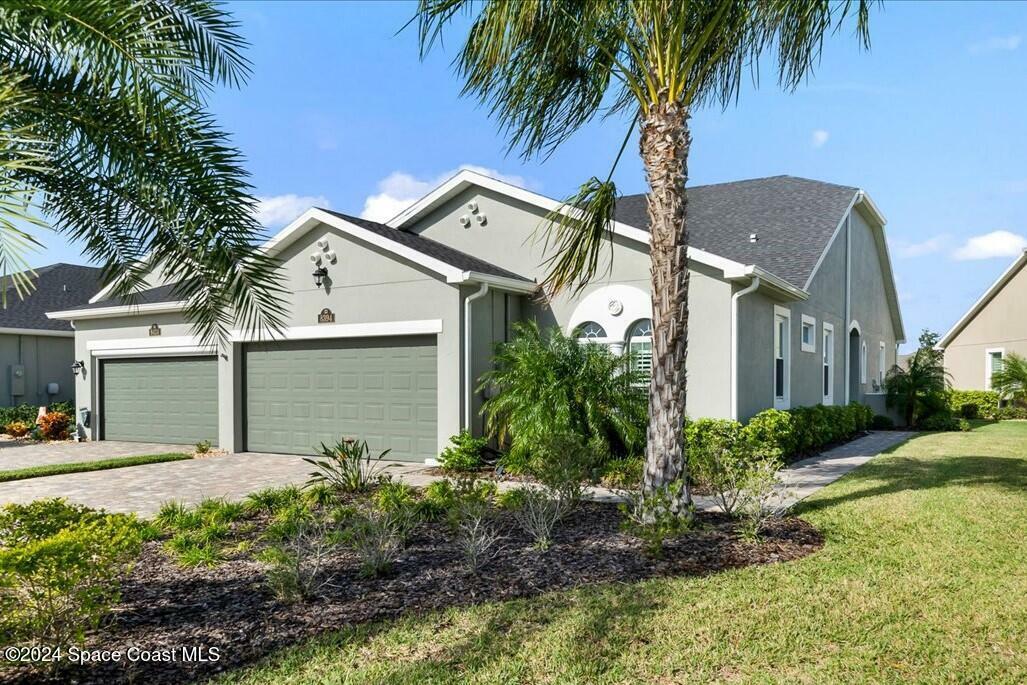 Property Photo:  8394 Loren Cove Drive  FL 32940 