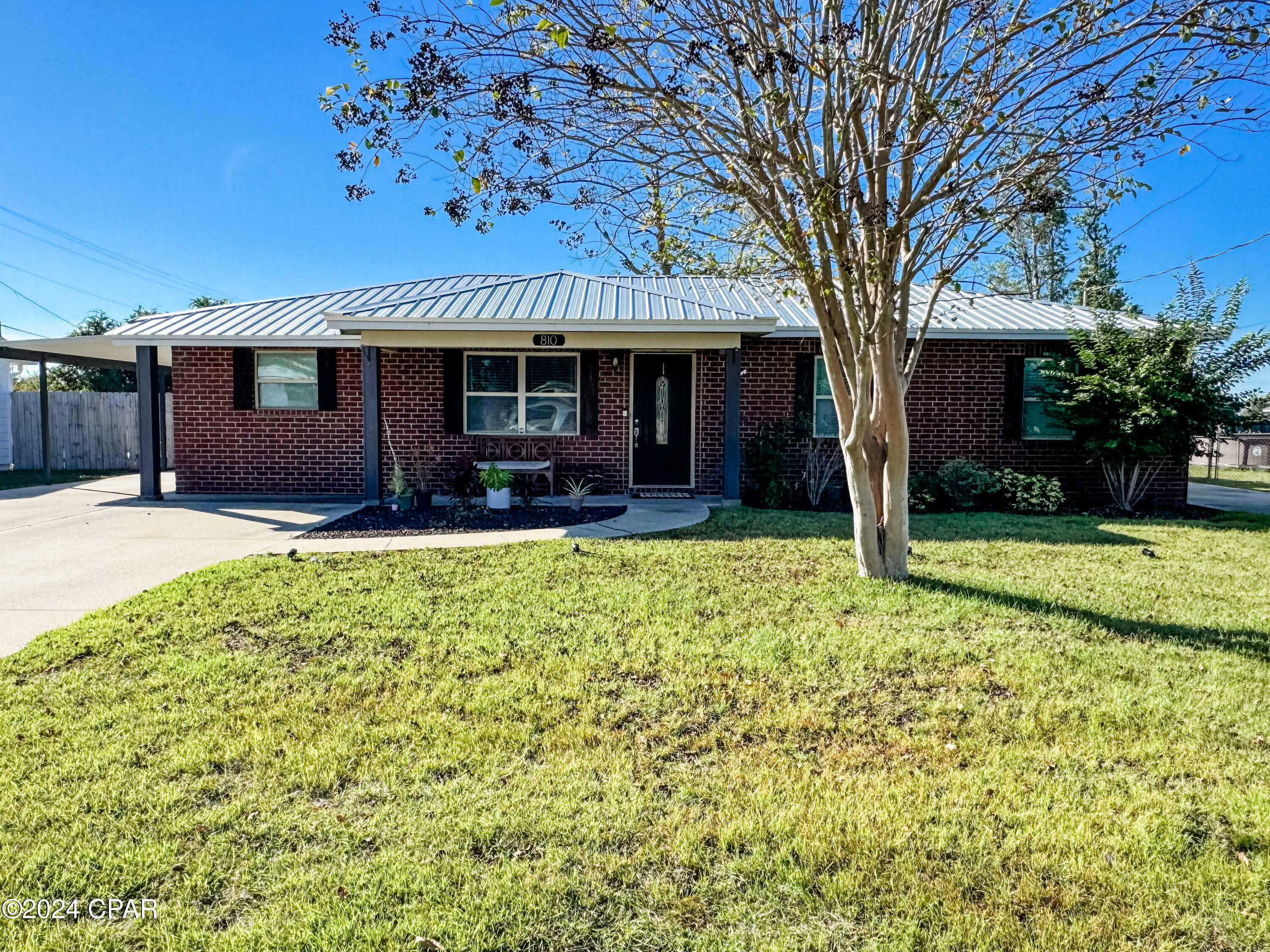 Property Photo:  810 Alabama Avenue  FL 32444 