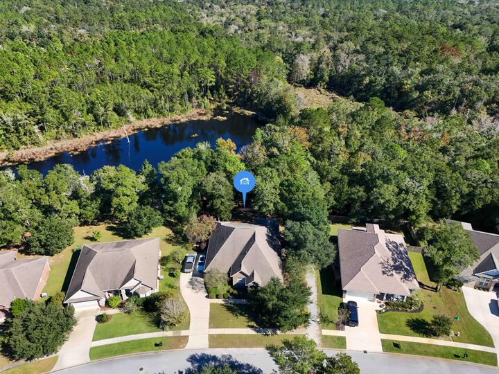 Property Photo:  446 Mango Lane  FL 32439 
