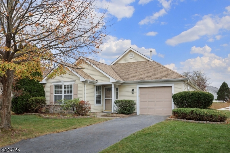 Property Photo: 2643 Falcon Ln NJ 08755