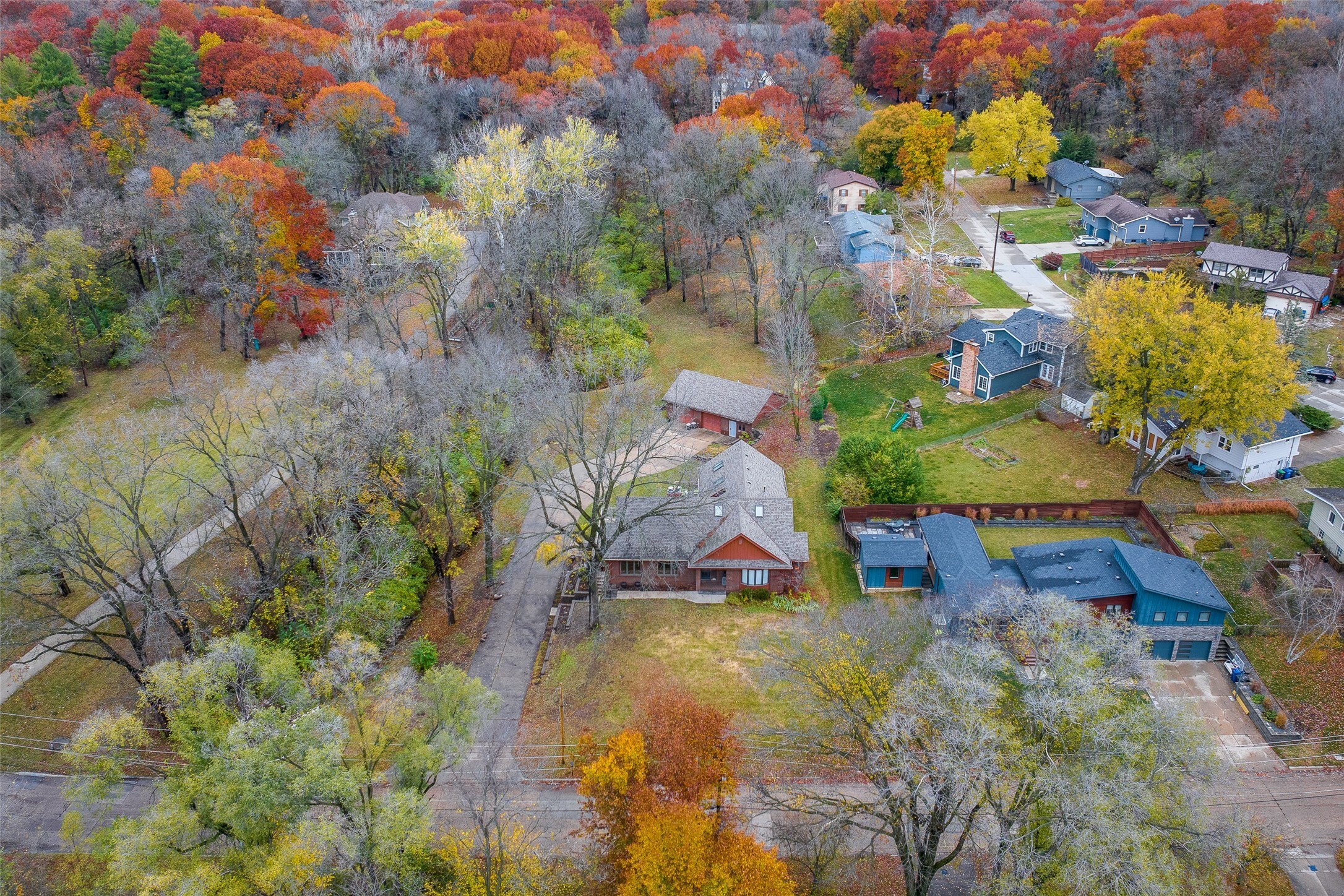 Property Photo:  5307 Welker Avenue  IA 50312 