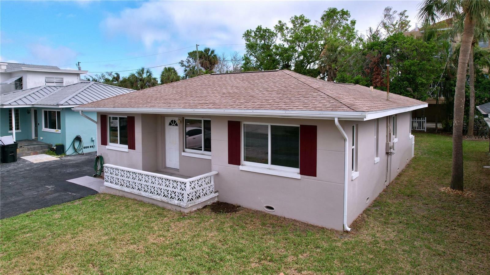 Property Photo:  3505 Casablanca Avenue  FL 33706 