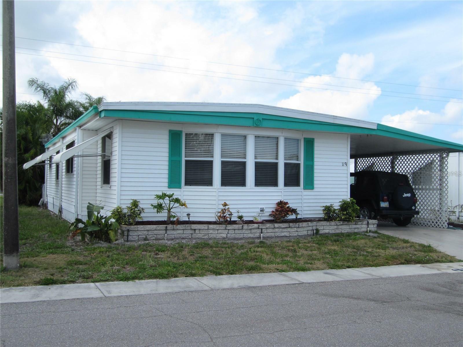 Property Photo:  5619 Bayshore Road 119  FL 34221 