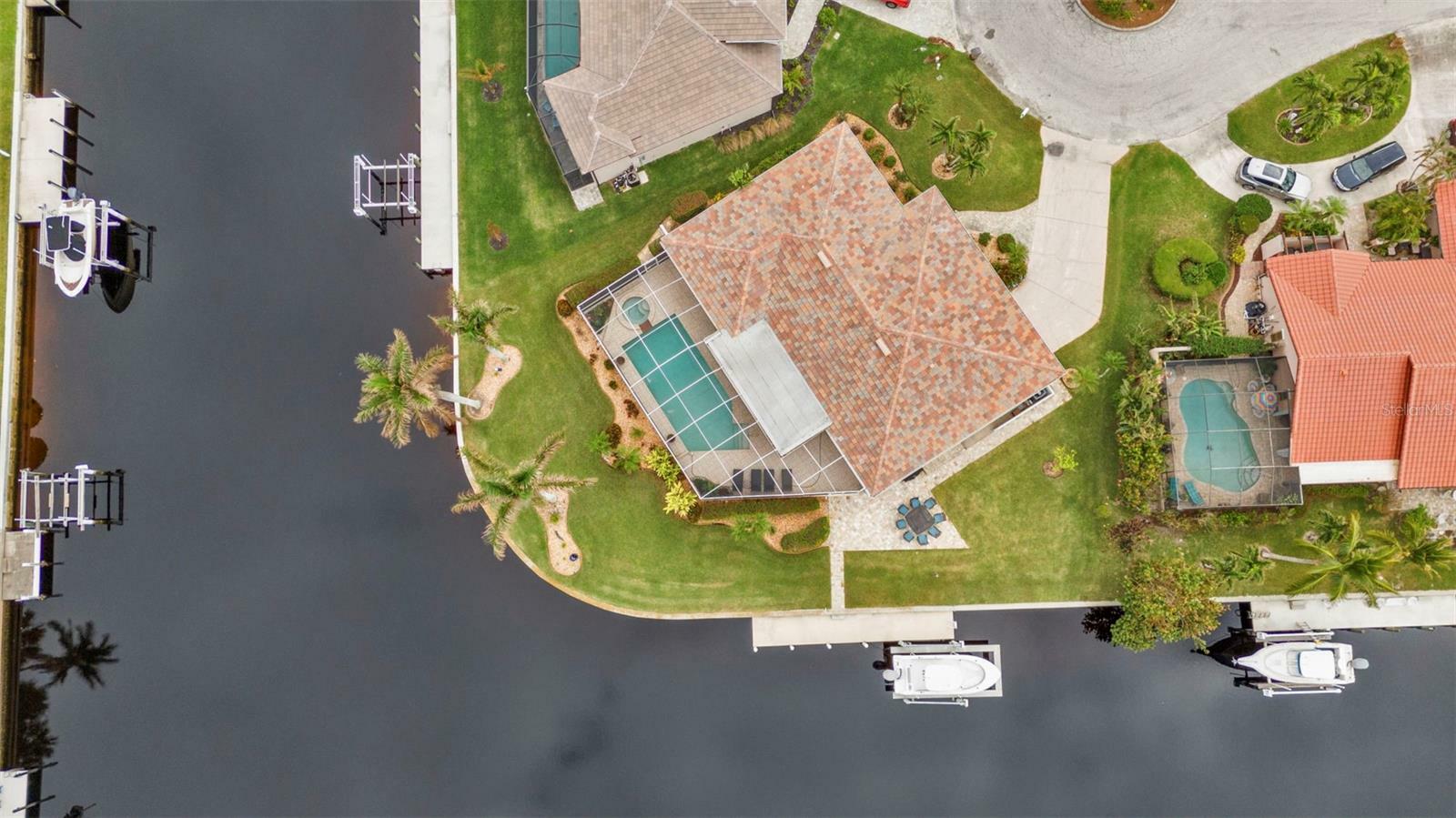 Property Photo:  803 Napoli Lane  FL 33950 