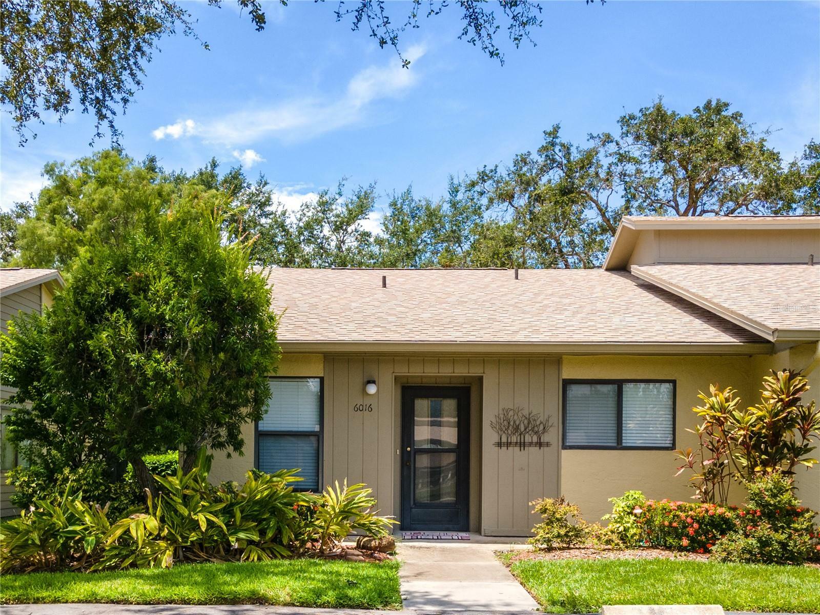 Property Photo: 6016 28th Street W 6016 FL 34207