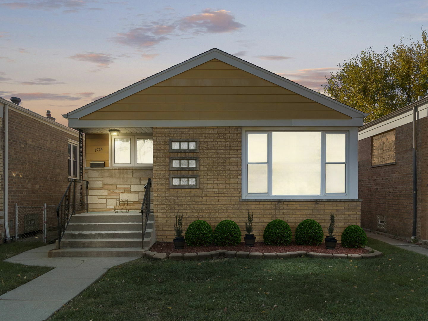 Property Photo:  7714 S Christiana Avenue  IL 60652 