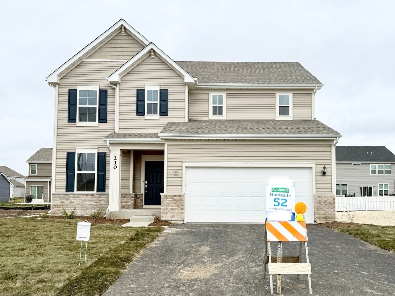 Property Photo: 210 Rhinebeck Way IL 60102