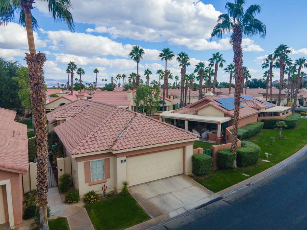 42764 Edessa Street  Palm Desert CA 92211 photo