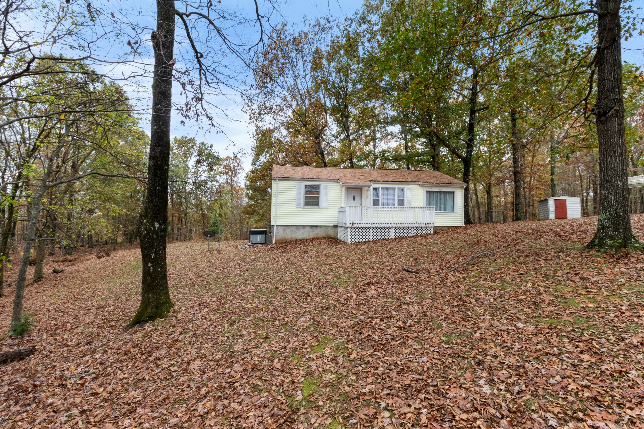 Property Photo:  4560 Cumberland City Rd  TN 37079 