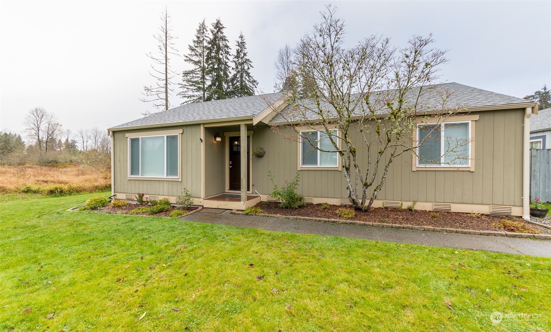 Property Photo:  1426  128th Drive NE  WA 98258 