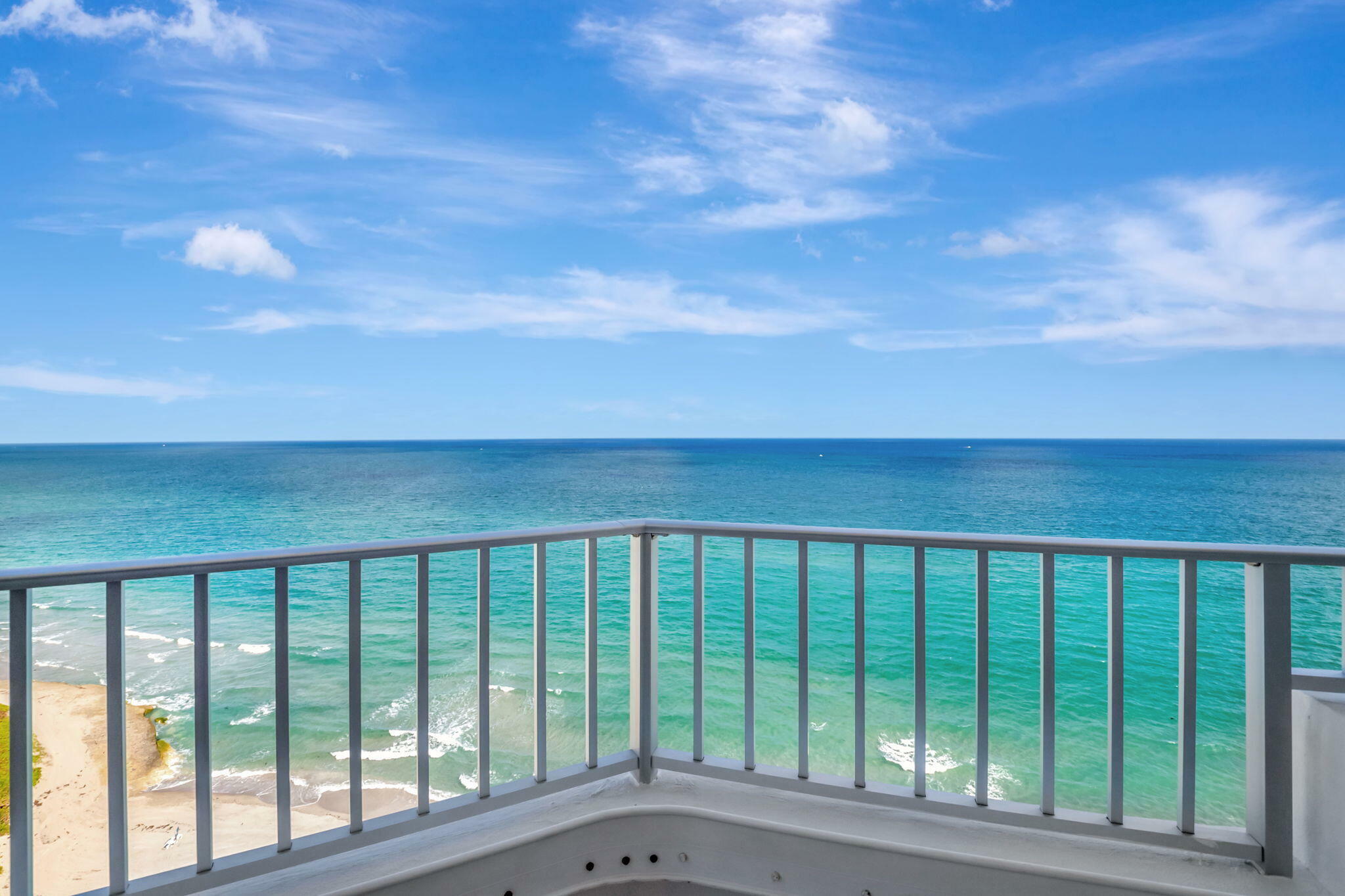 Property Photo:  550 S Ocean Boulevard 1001  FL 33432 