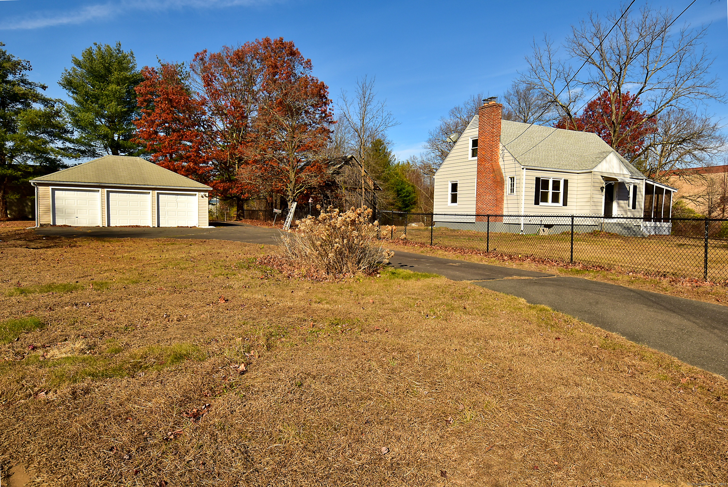 Property Photo:  650 Pigeon Hill Road  CT 06095 