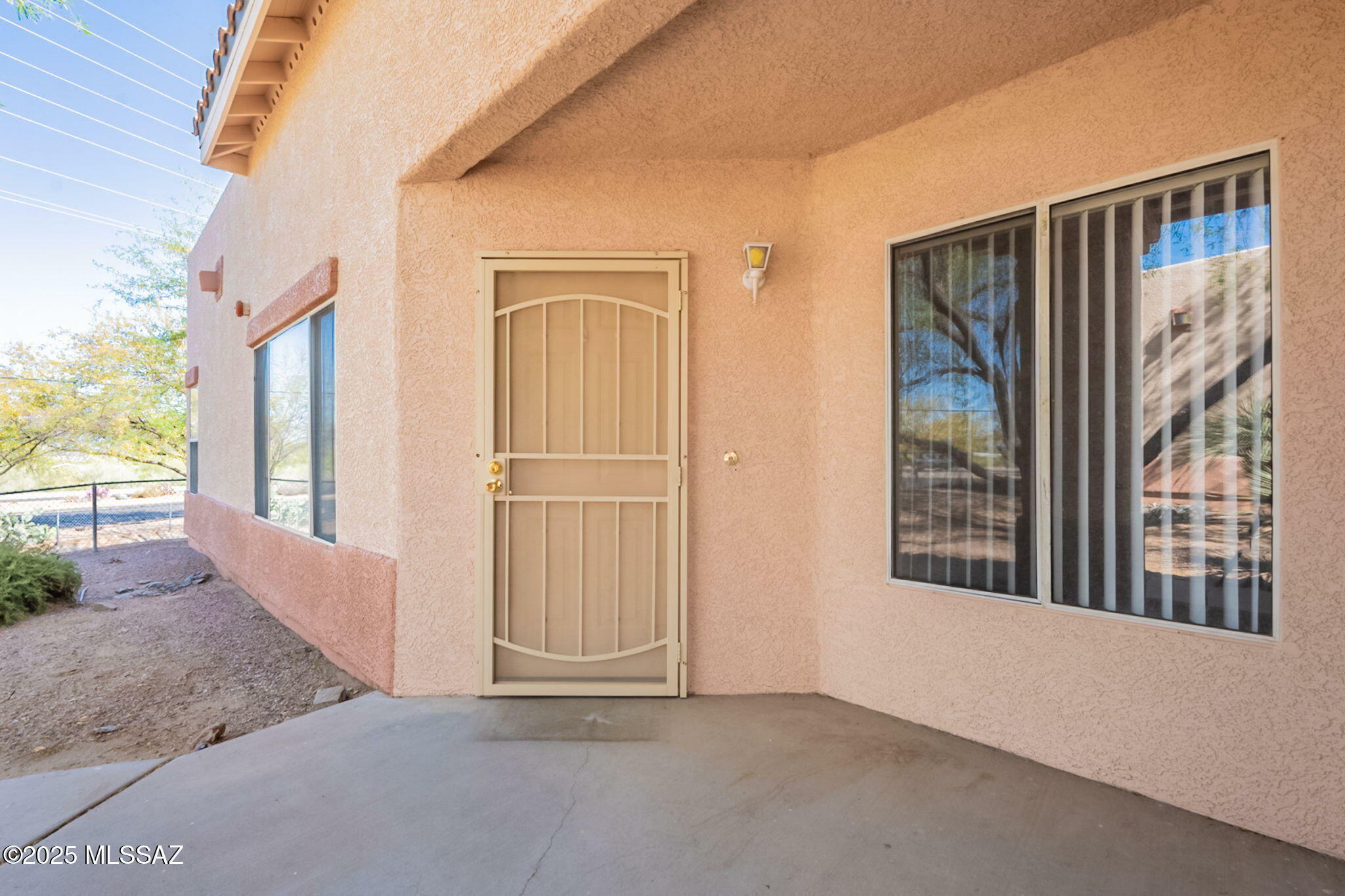 Property Photo: 1554 N Pso La Tinaja AZ 85614
