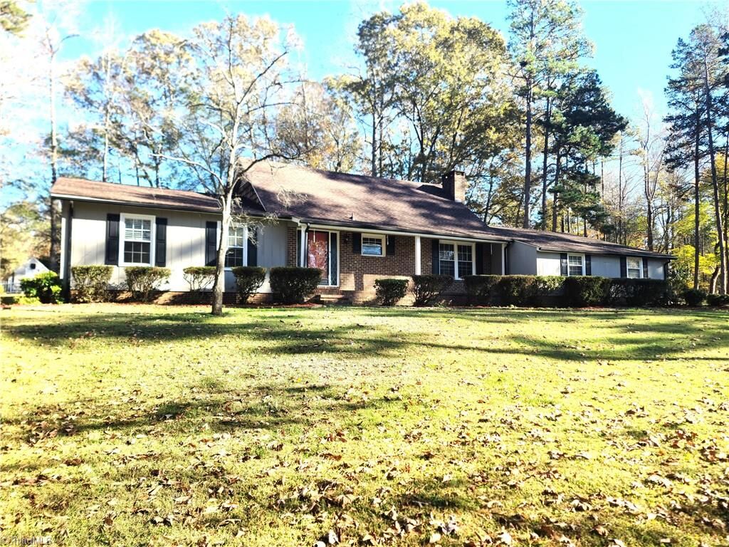 Property Photo:  20 Sedge Lane  NC 27360 
