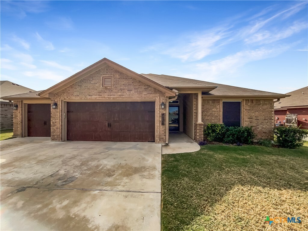 4506 Molly Dyer Drive  Killeen TX 76549 photo