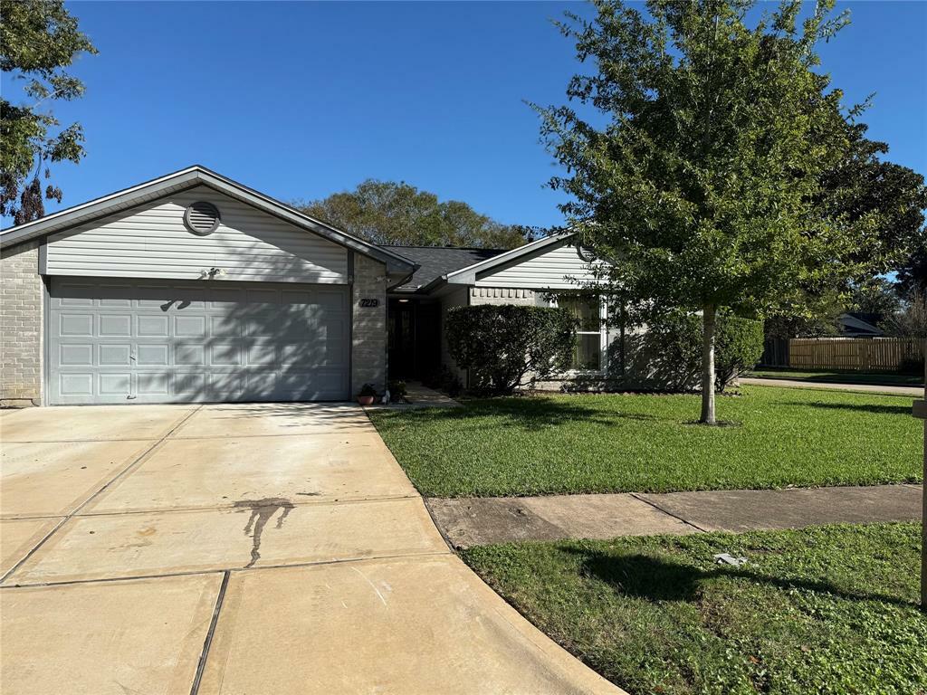 Property Photo:  7219 San Lucas Drive  TX 77083 