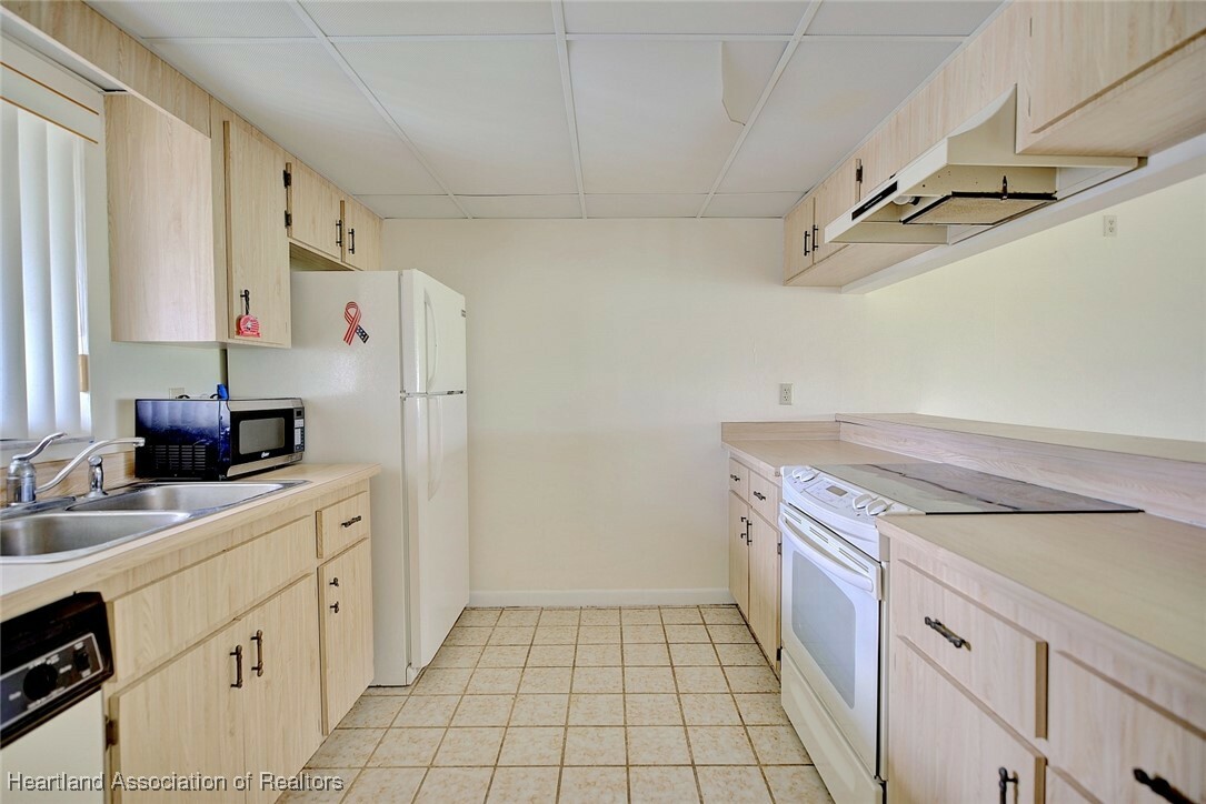 Property Photo:  5544 Matanzas Drive  FL 33872 