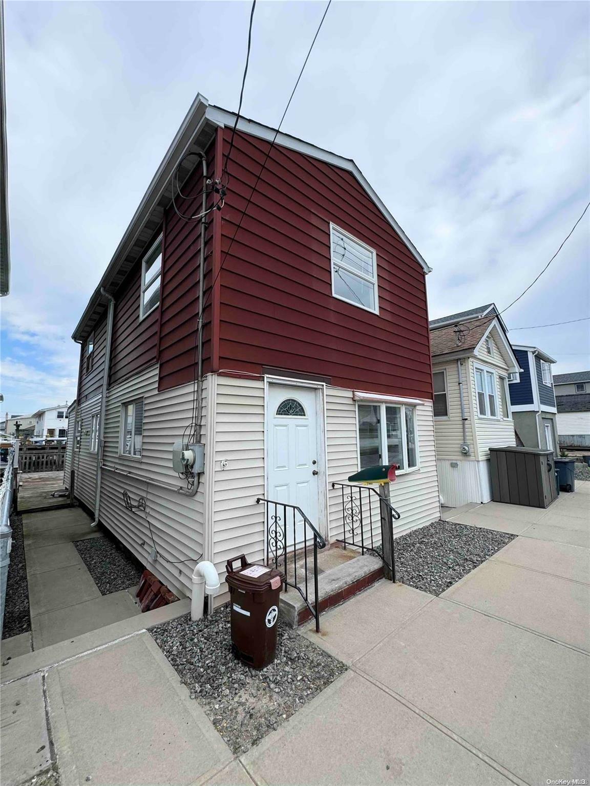 Property Photo:  51 W 13th Road  NY 11693 