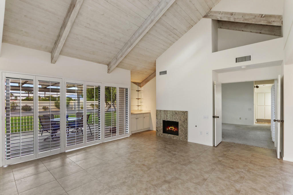 Property Photo:  425 Forest Hills Drive  CA 92270 