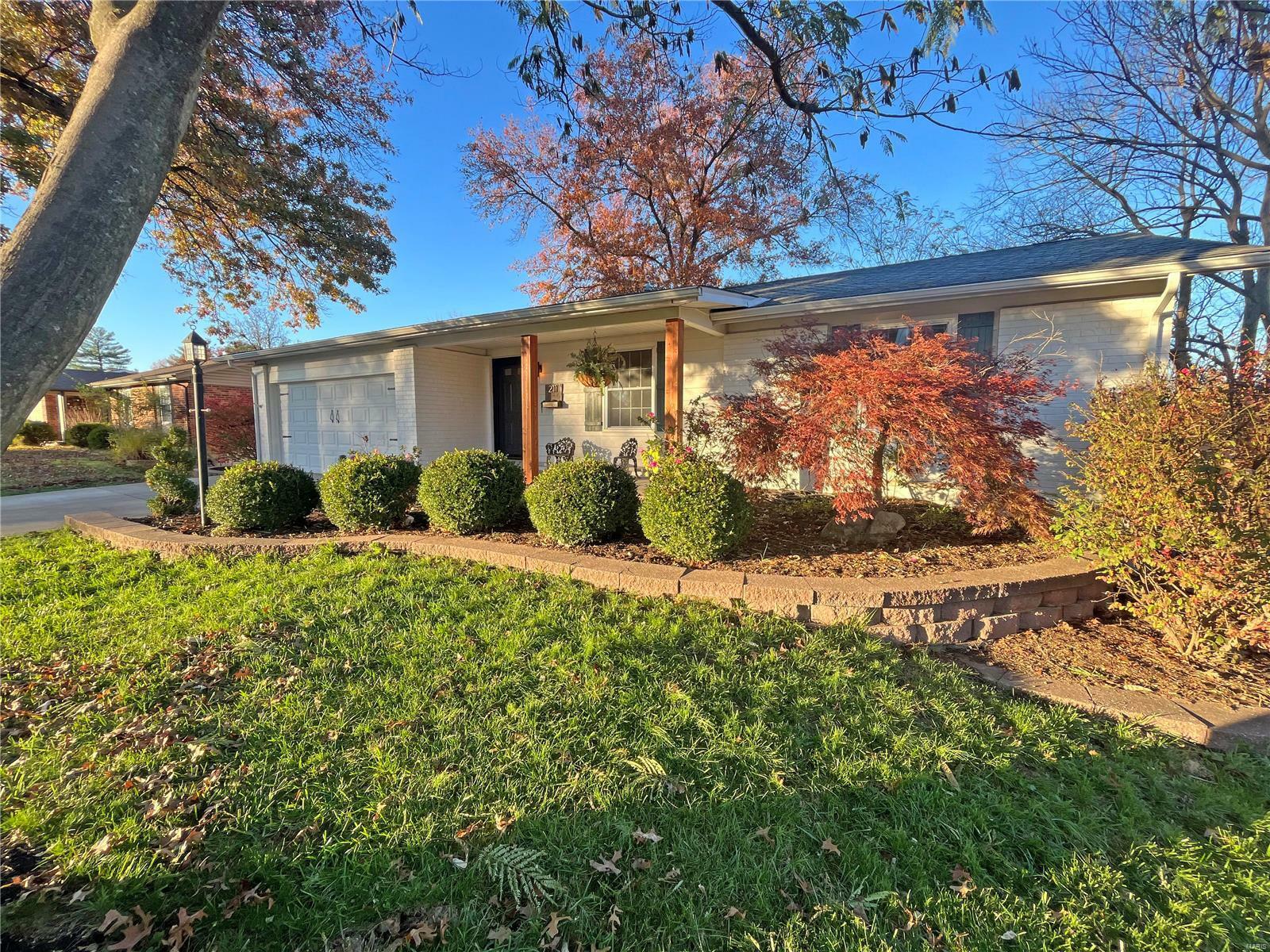 Property Photo:  211 Windcliffe Drive  MO 63021 