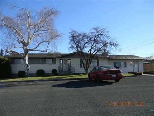 Property Photo: 707 13th St WA 99122