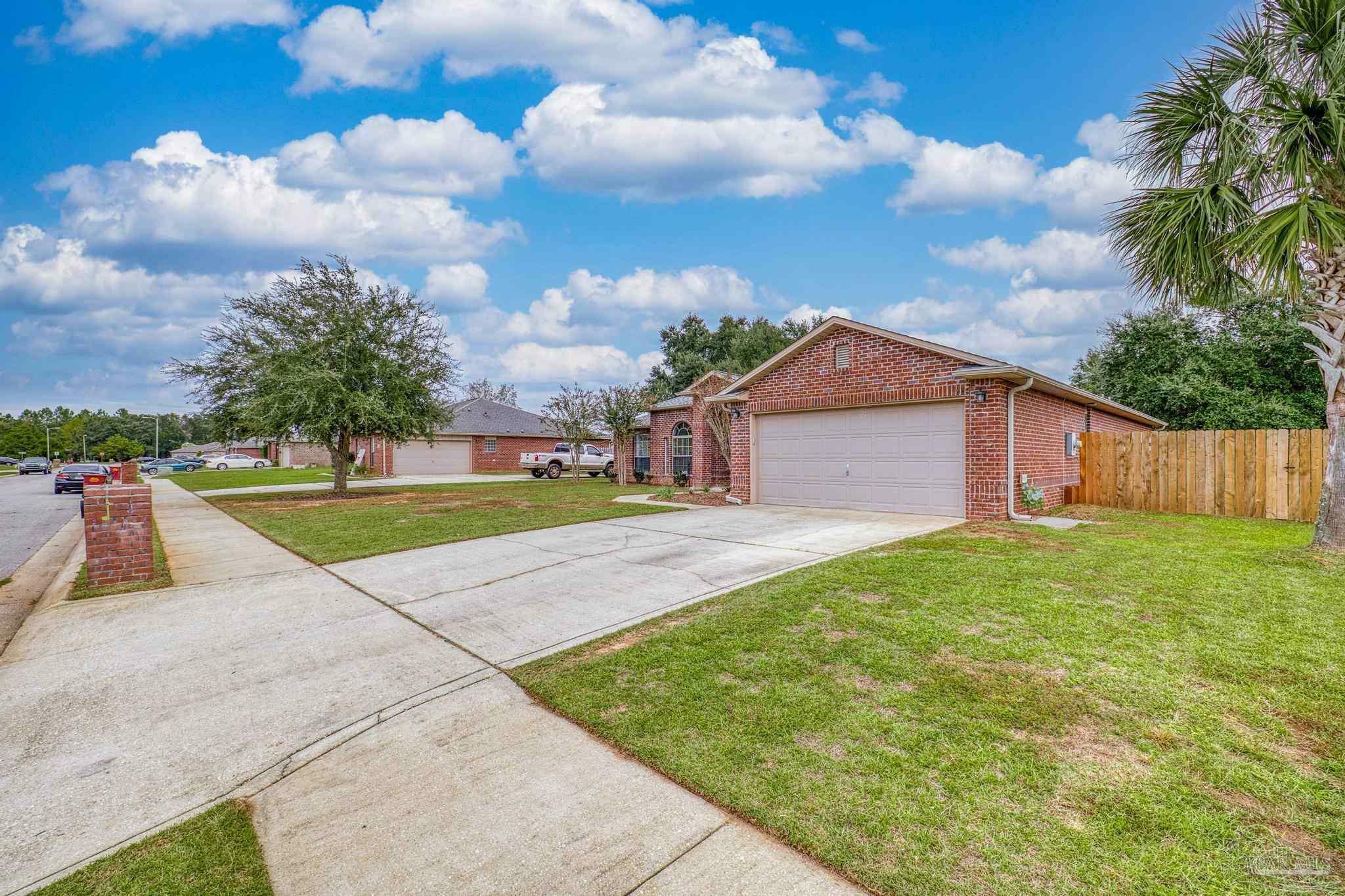 Property Photo:  5432 Turbine Way  FL 32571 