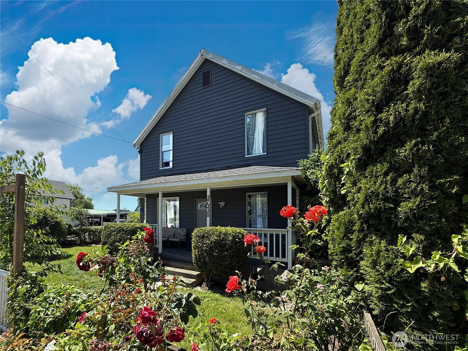 Property Photo: 27220 102nd Avenue NW WA 98292