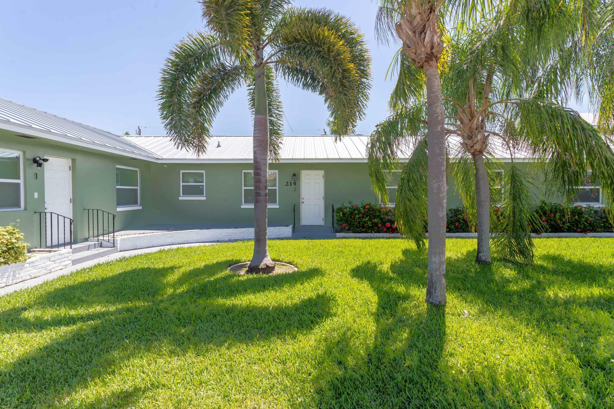 Property Photo:  214 Lakeview Avenue 2  FL 33462 