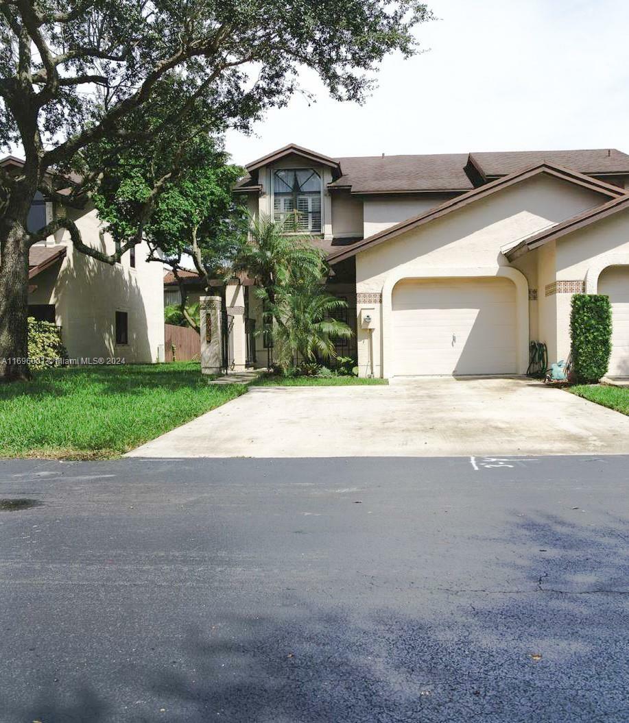 Property Photo:  13707 SW 100th Ter 13707  FL 33186 