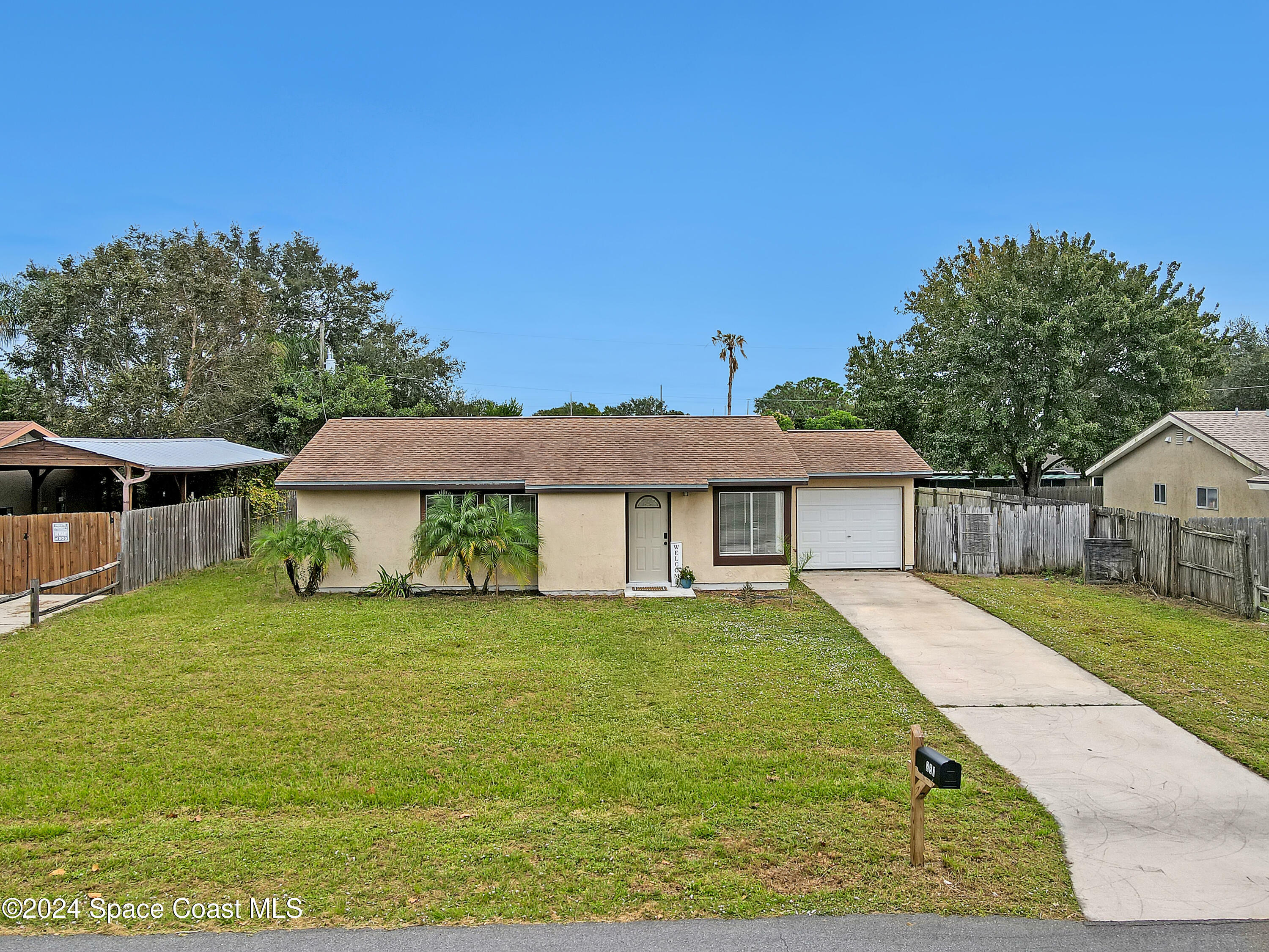 Property Photo:  261 Chase Road  FL 32927 