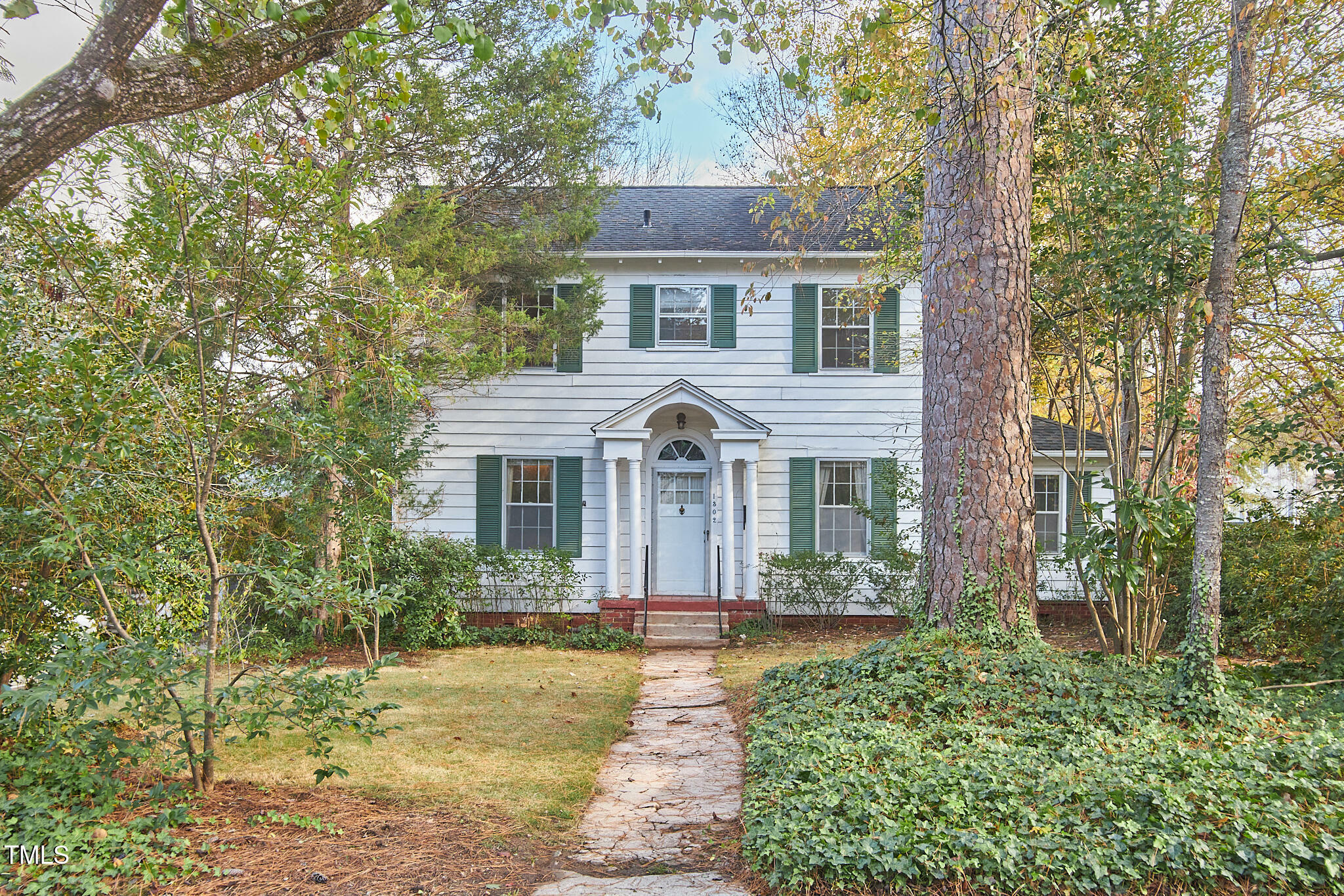 Property Photo:  1302 Mordecai Drive  NC 27604 