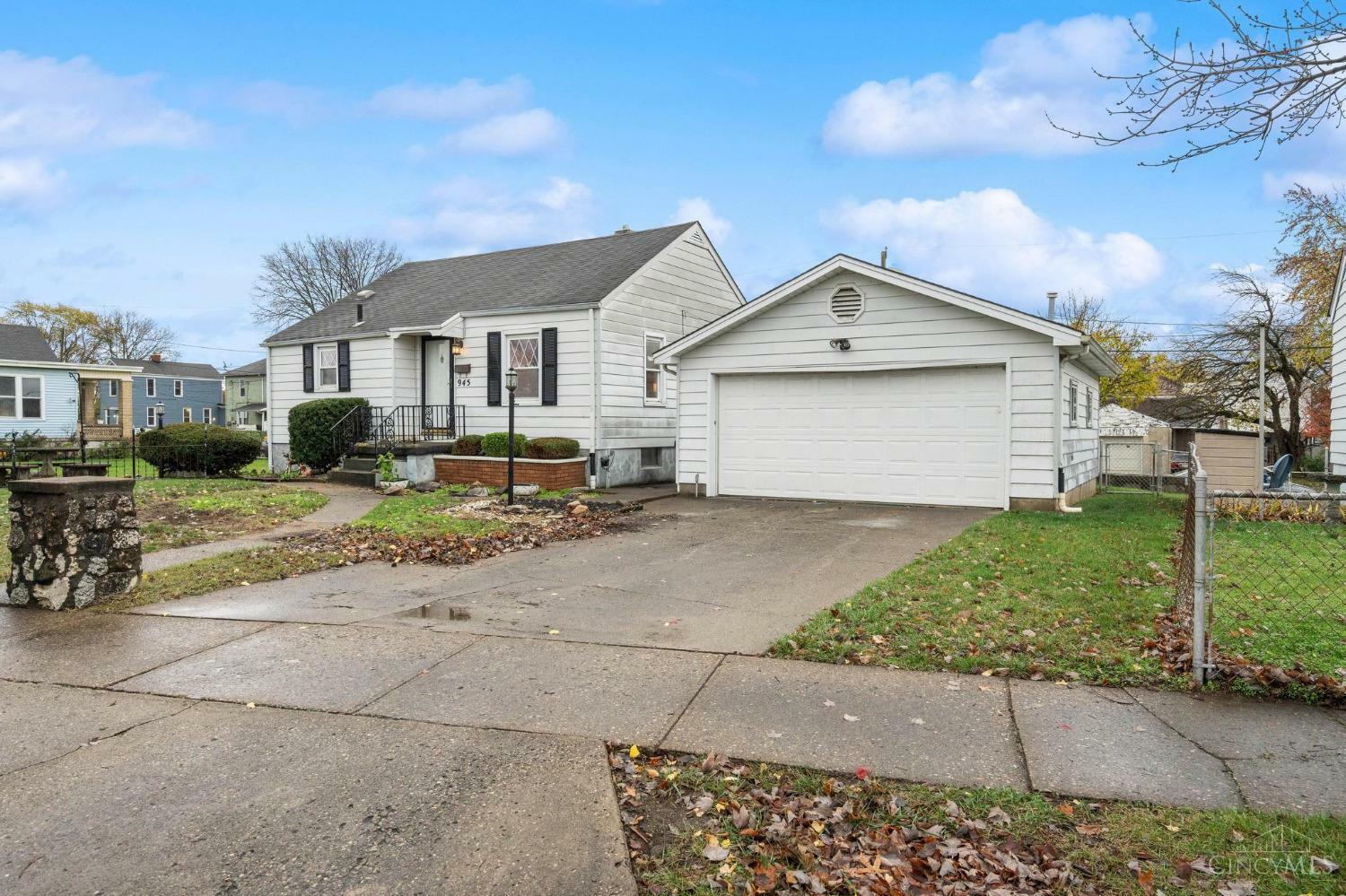 Property Photo:  945 Joe Nuxhall Boulevard  OH 45011 