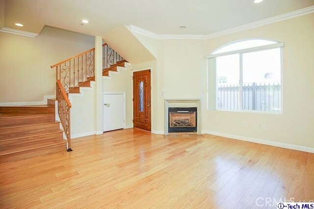 Property Photo:  735 E Angeleno 3  CA 91501 