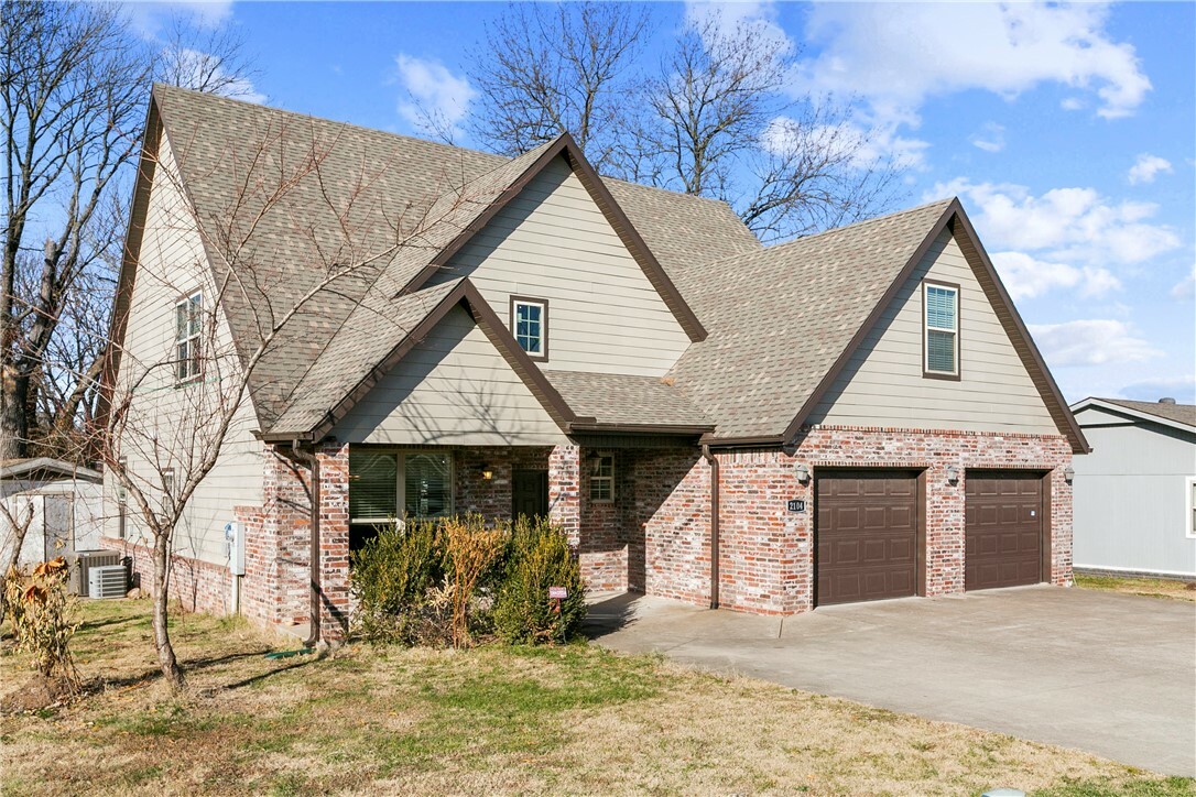 Property Photo:  2104 Delwhite Drive  AR 72712 