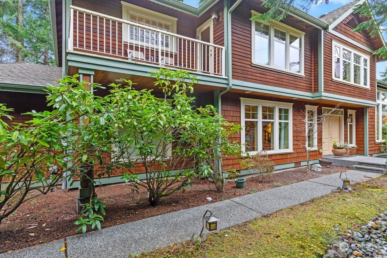 Property Photo:  7023 174th Street SW  WA 98026 