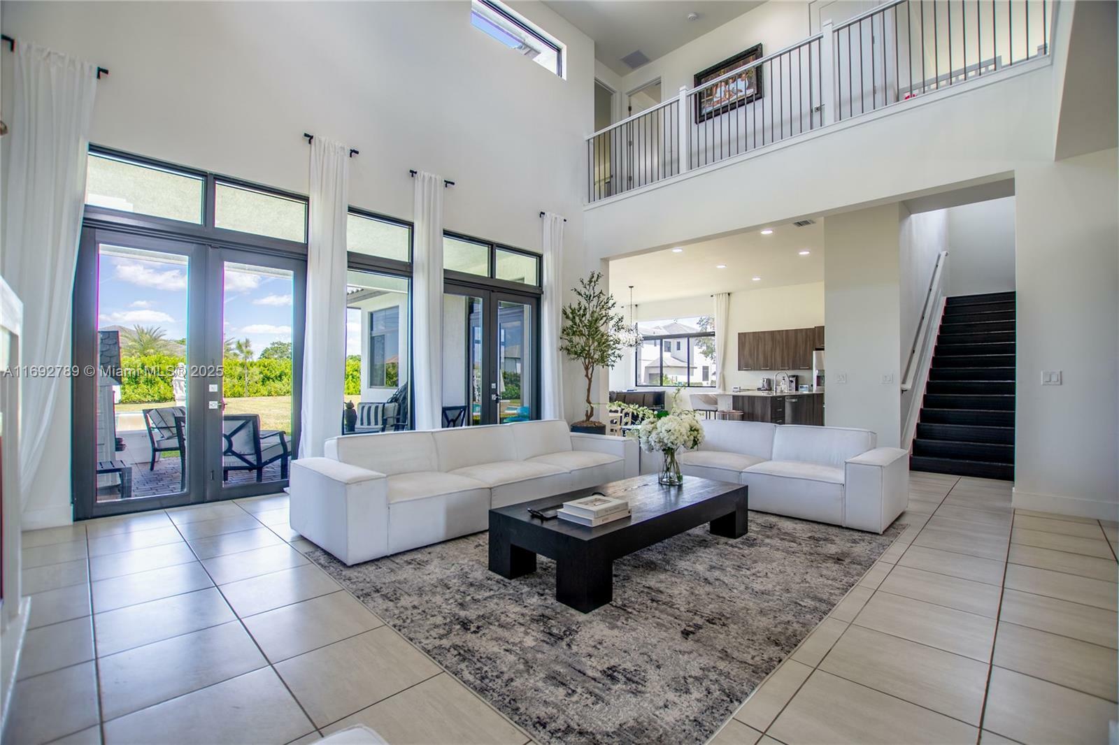 Property Photo: 15821 SW 49th St FL 33331