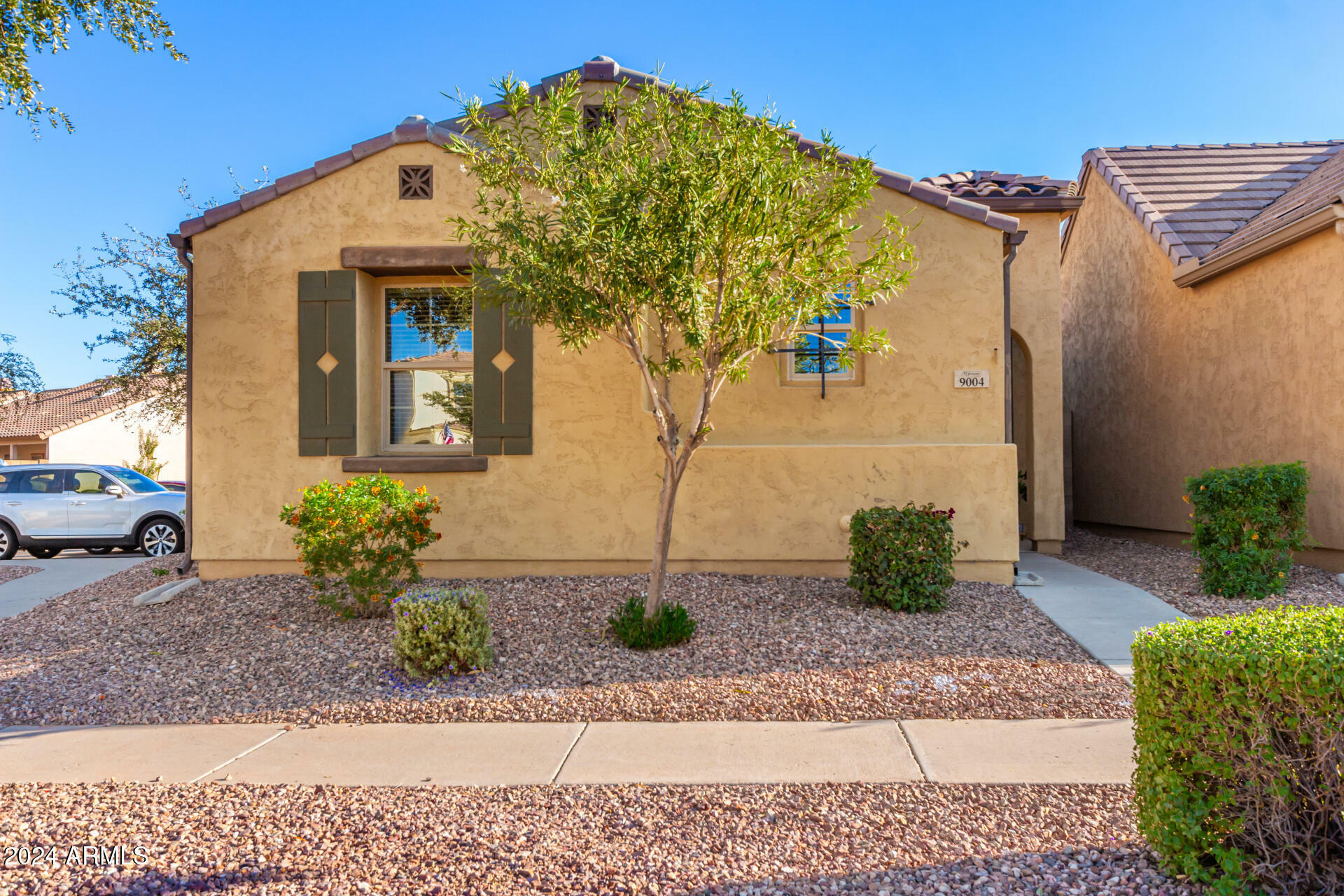 Property Photo:  9004 W Nicolet Avenue  AZ 85305 