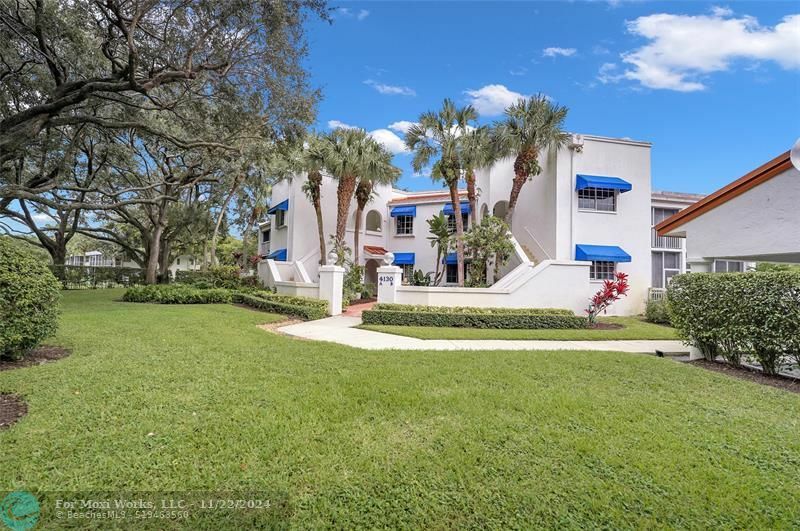 Property Photo:  4130 W Palm Aire Dr 301B  FL 33069 