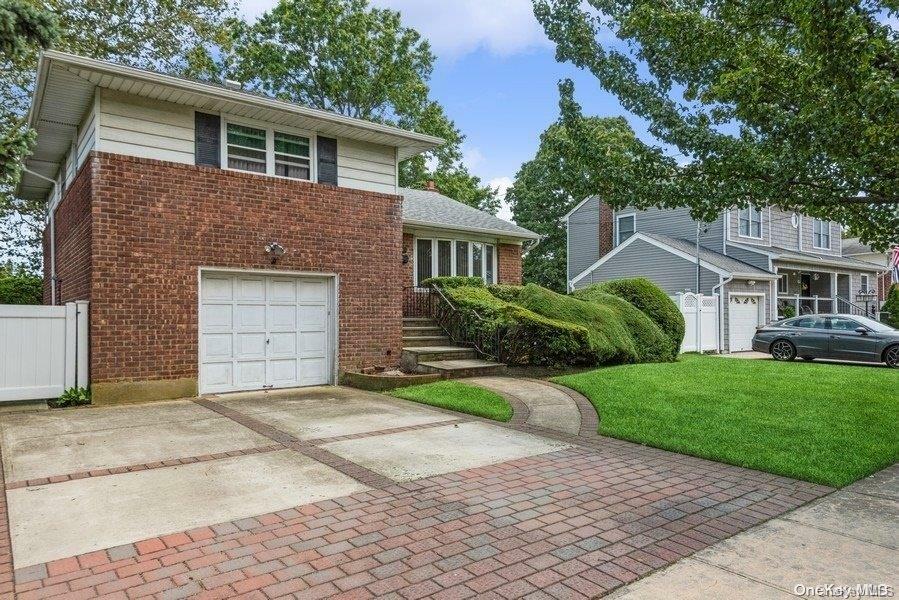 Property Photo:  298 Harmony Drive  NY 11762 